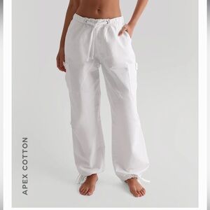 NWT White Essential Cargo Pants